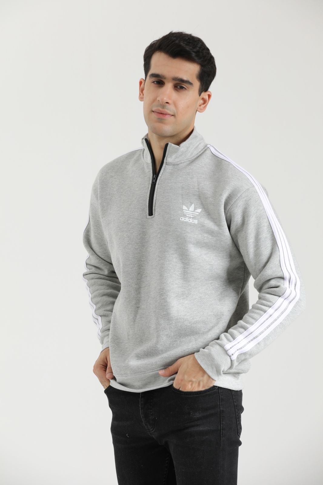Adi Exclusive Funnel Neck - Grey