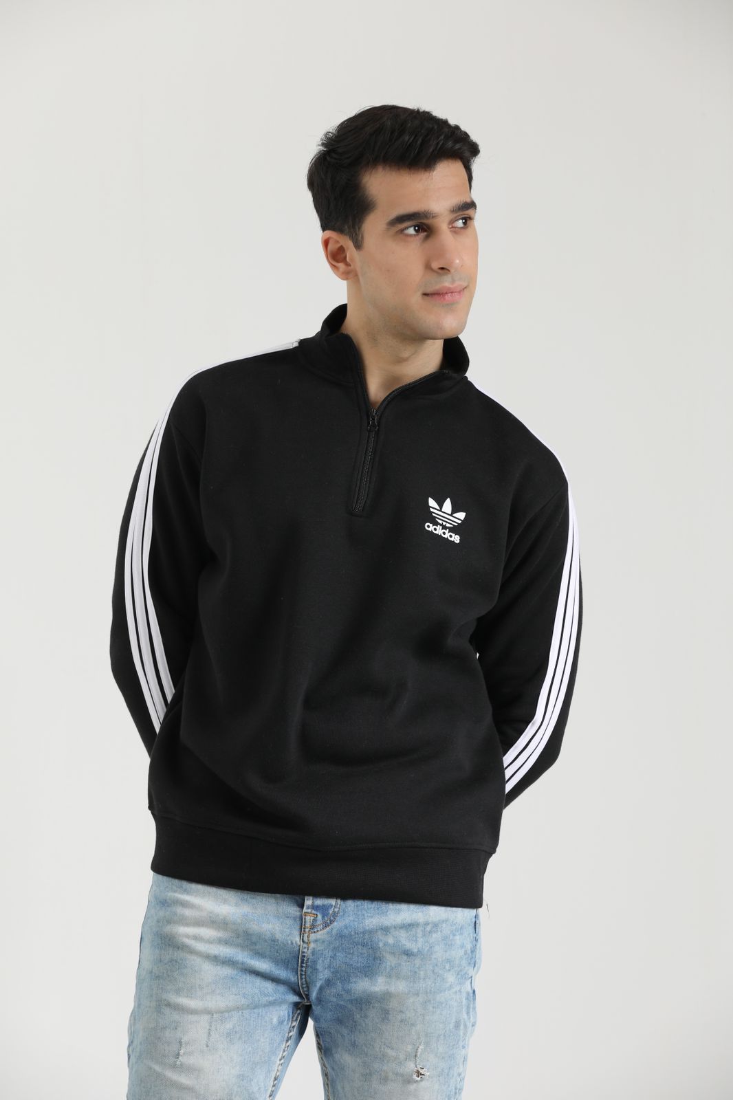 Adi Exclusive Funnel Neck - Black