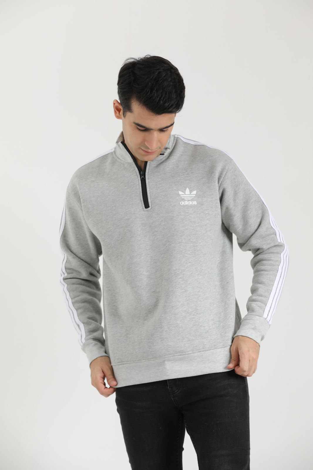 Adi Exclusive Funnel Neck - Grey